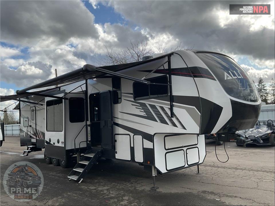 2023 Alliance Rv M-43V13 - VALOR FIFTH WHEEL SERIES — фото 1