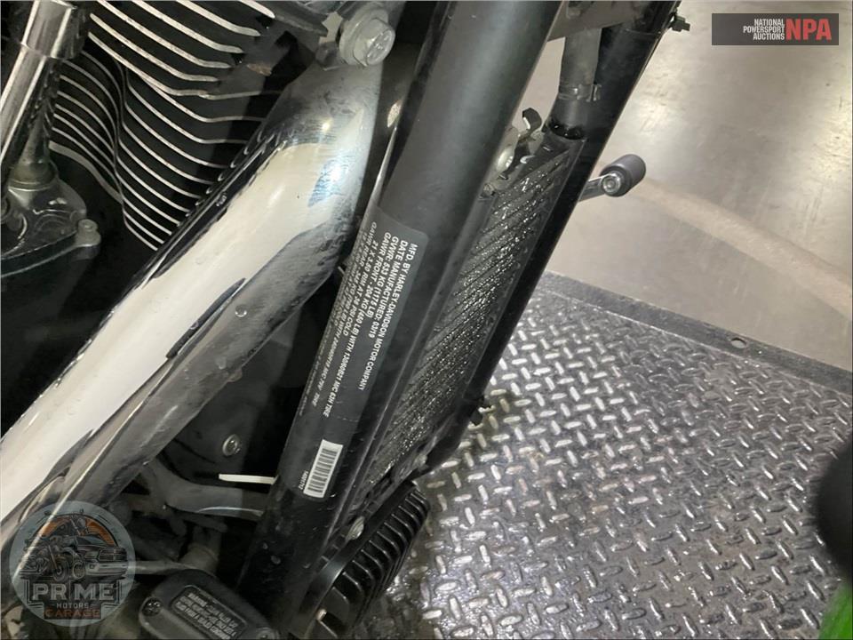 2019 Harley-Davidson FXBR BREAKOUT — фото 43
