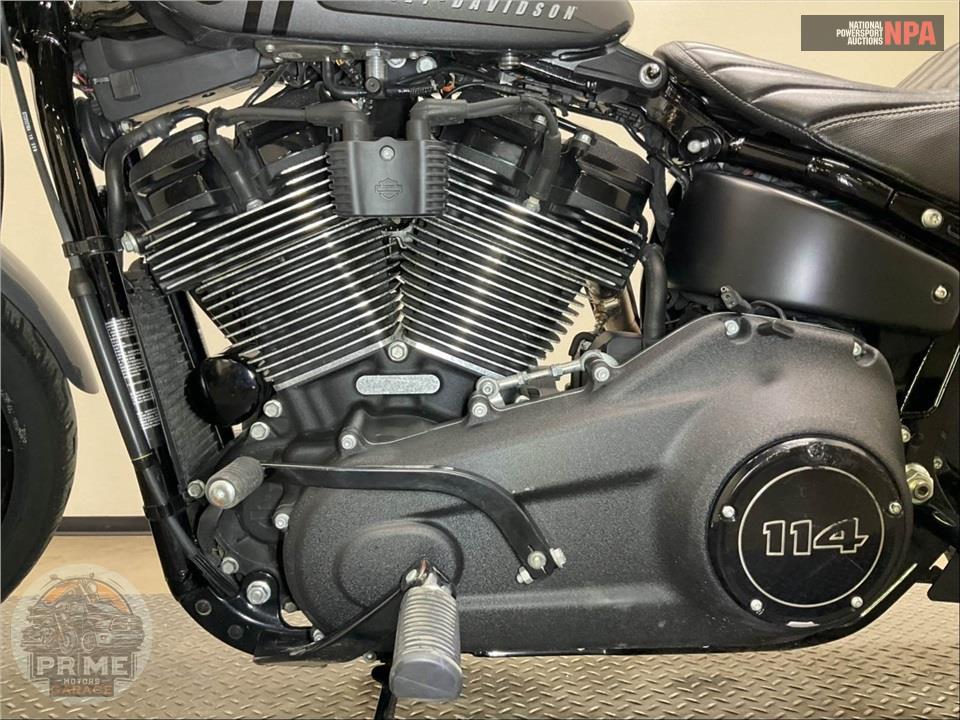 2022 Harley-Davidson FXBBS STREET BOB 114 — фото 7