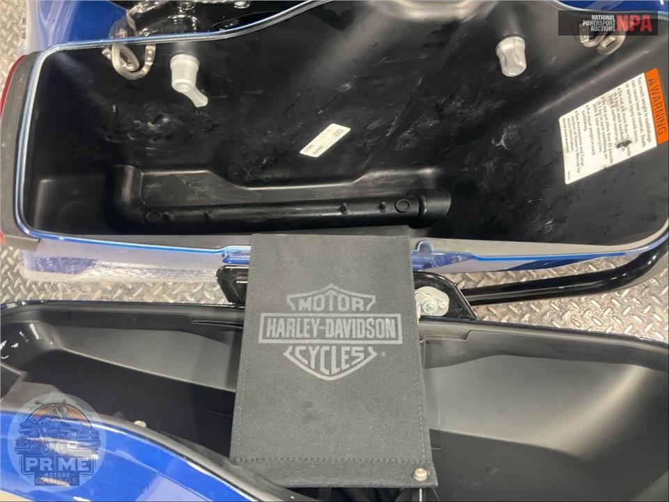 2023 Harley-Davidson FLTRK ROAD GLIDE LIMITED — фото 23