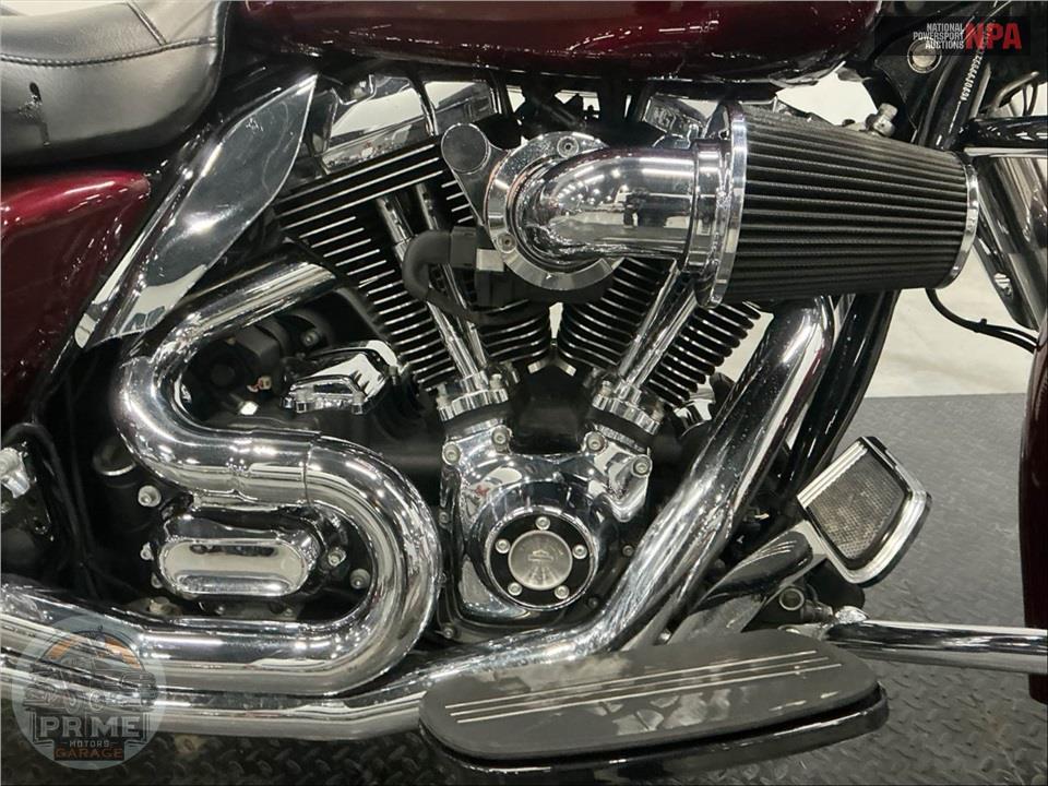 2014 Harley-Davidson FLHXS STREET GLIDE — фото 6