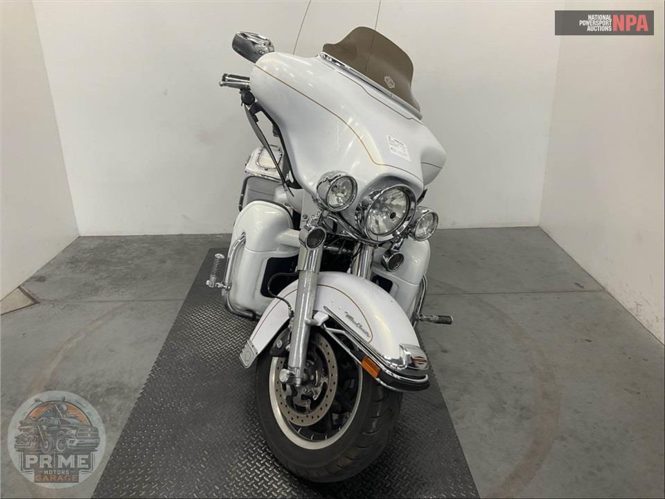 2008 Harley-Davidson FLHTCU ULTRA CLASSIC ELECTRA GLIDE — фото 2