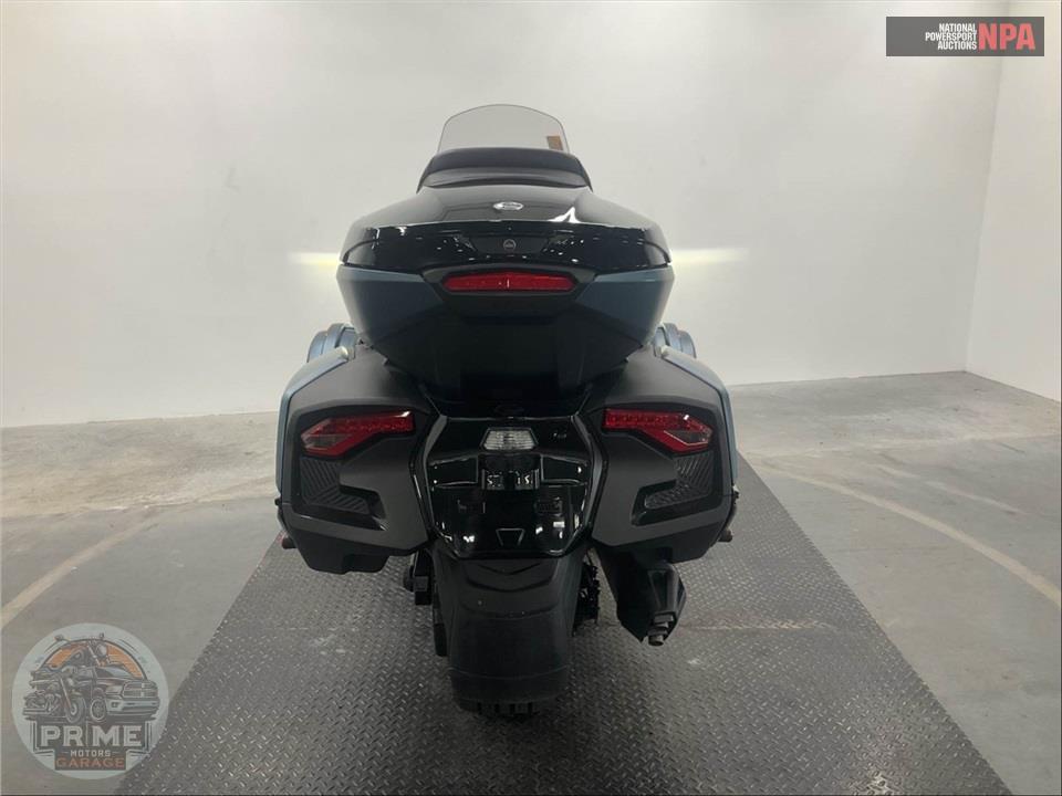 2025 Can-Am SPYDER RT SEA-TO-SKY — фото 4