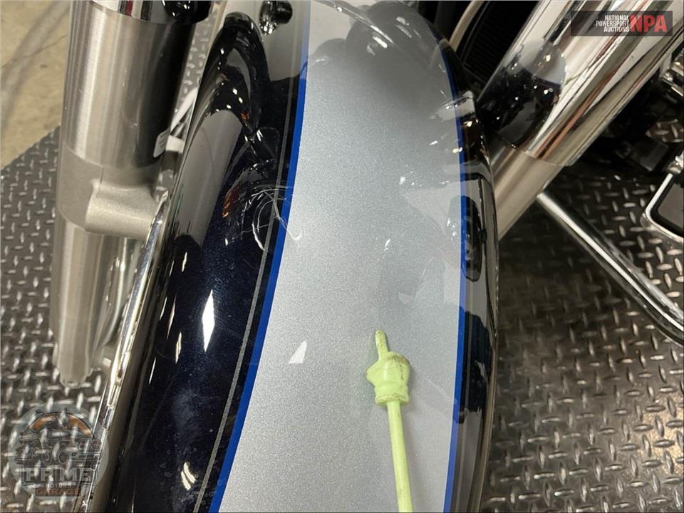 2019 Harley-Davidson FLDE DELUXE — фото 12