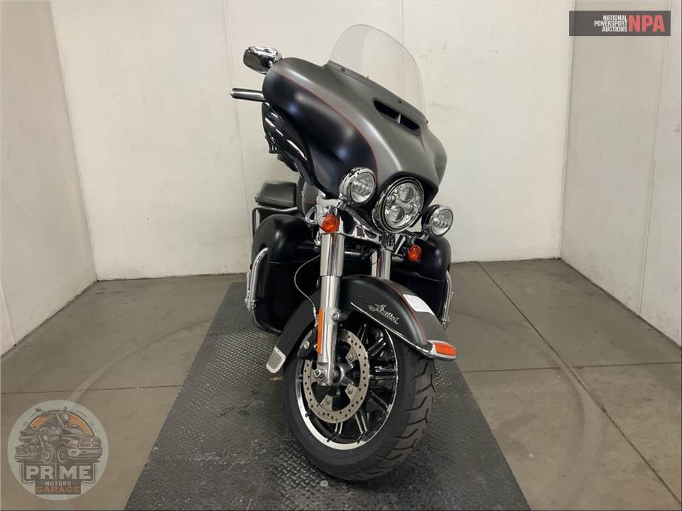 2019 Harley-Davidson FLHTK ULTRA LIMITED — фото 2