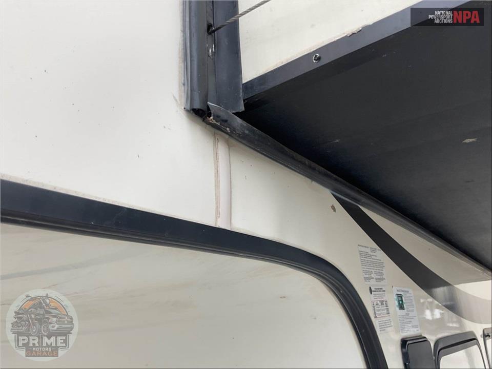 2015 Keystone Rv M-3535 RE - ALPINE FIFTH WHEEL SERIES — фото 46