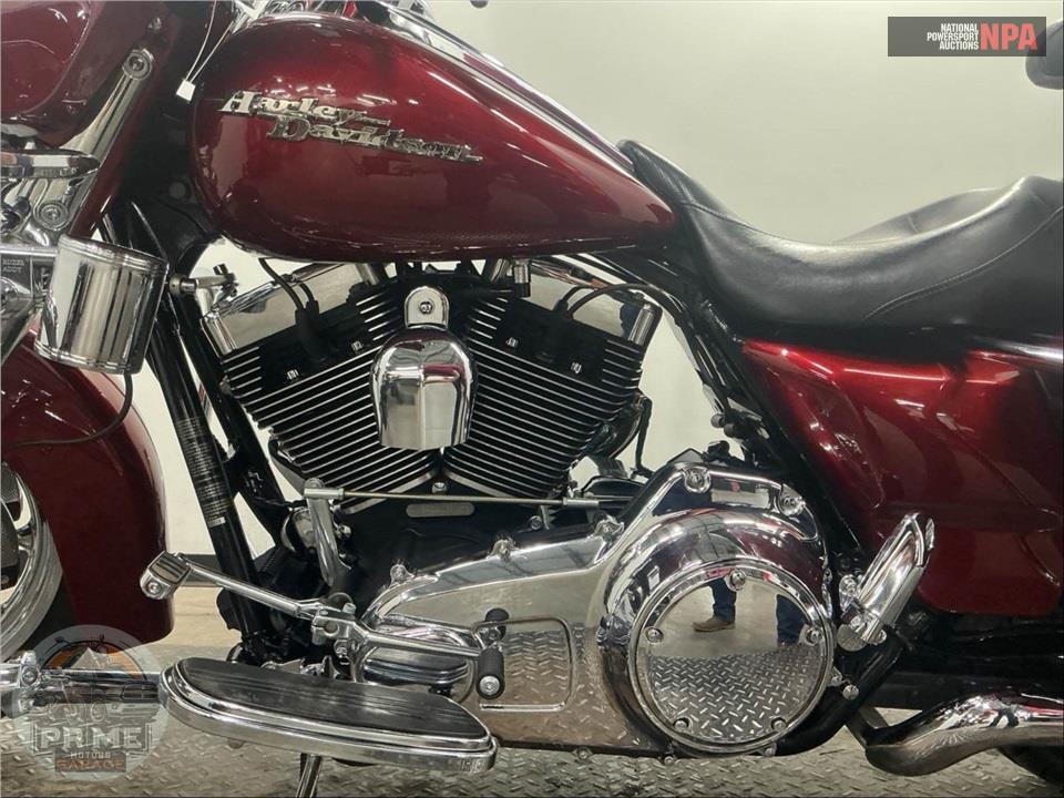 2009 Harley-Davidson FLHX STREET GLIDE — фото 7