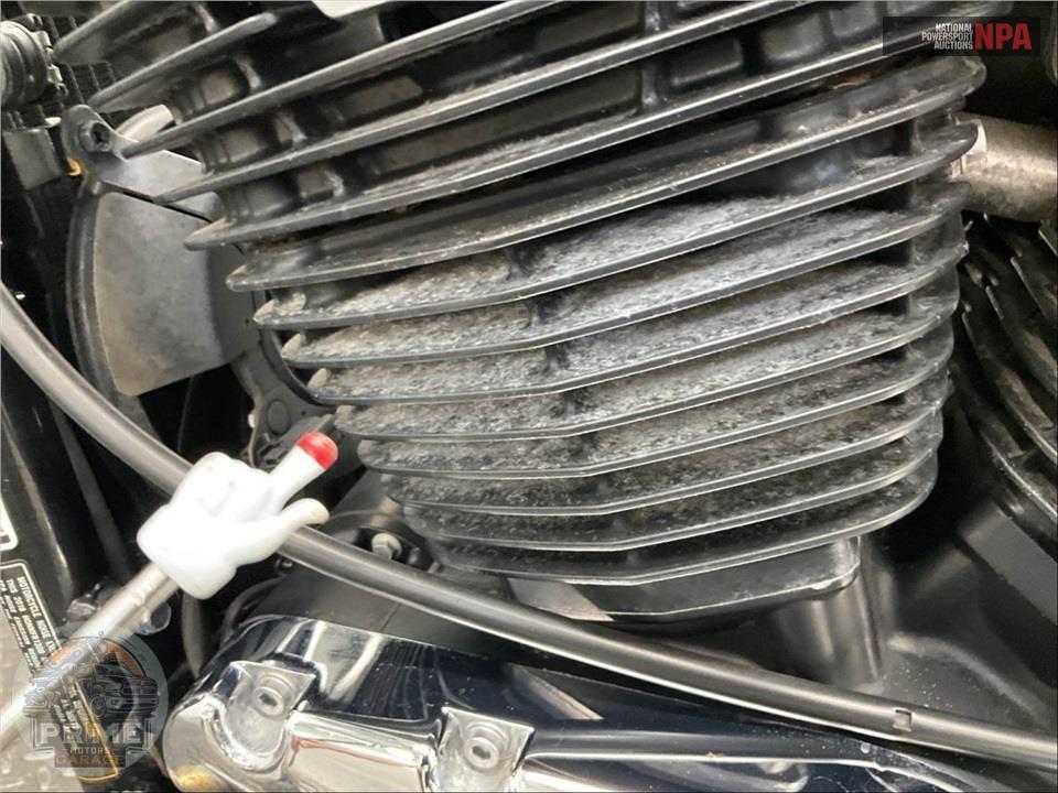 2018 Honda VT1300CX FURY — фото 10