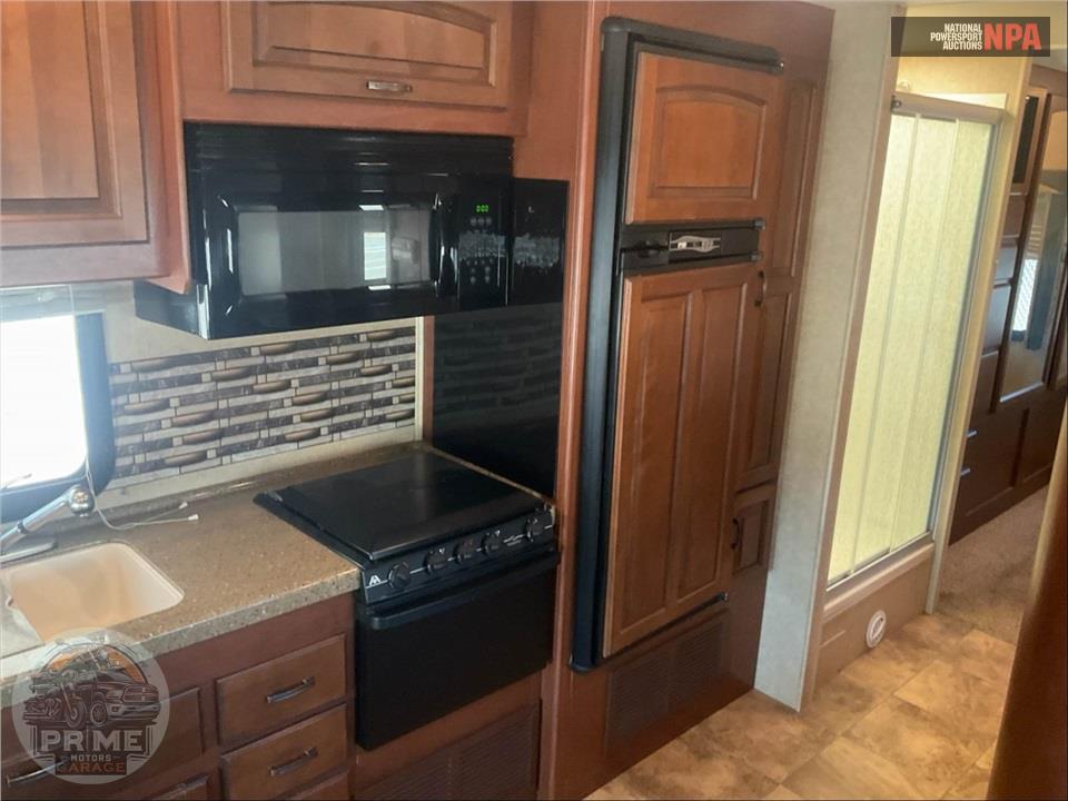 2014 Jayco M-29 MV FORD E450 - GREYHAWK SERIES — фото 27