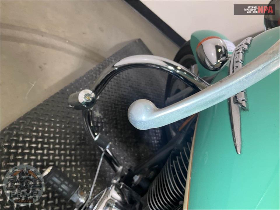 1998 Honda VT1100T2W SHDW AMER CLSC — фото 31