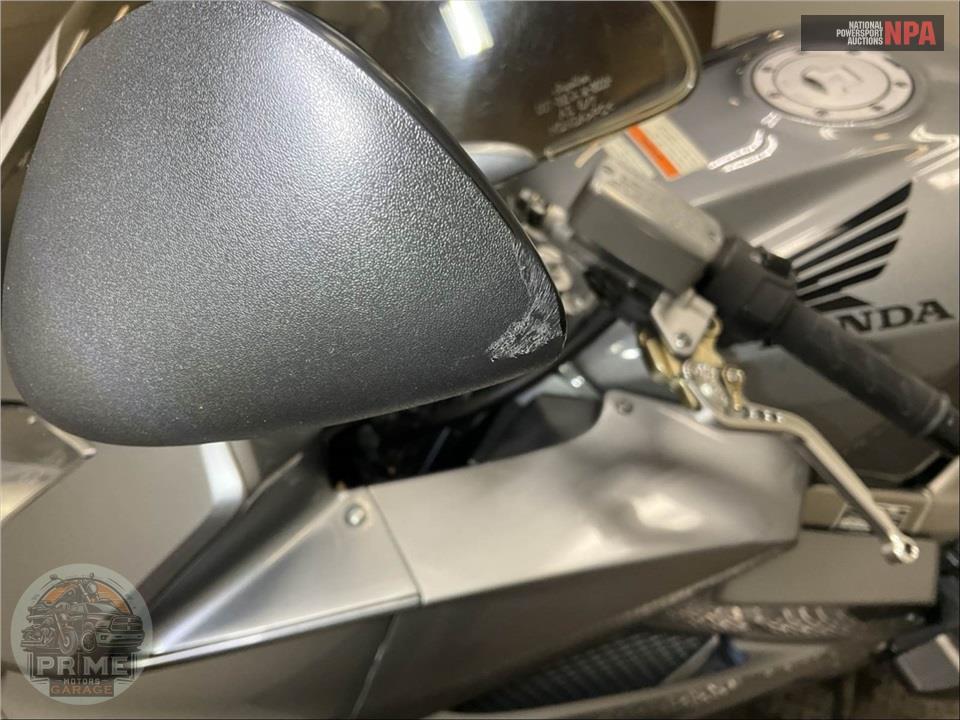 2008 Honda VFR8008 INTERCEPTOR — фото 29