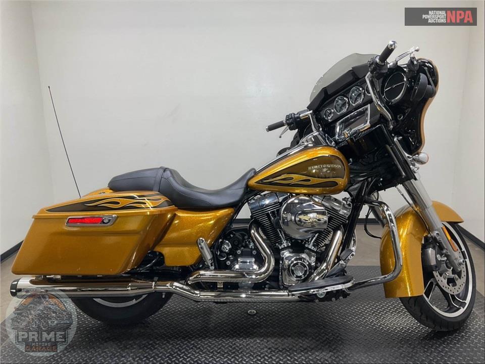 2016 Harley-Davidson FLHXS STREET GLIDE SPECIAL — фото 1