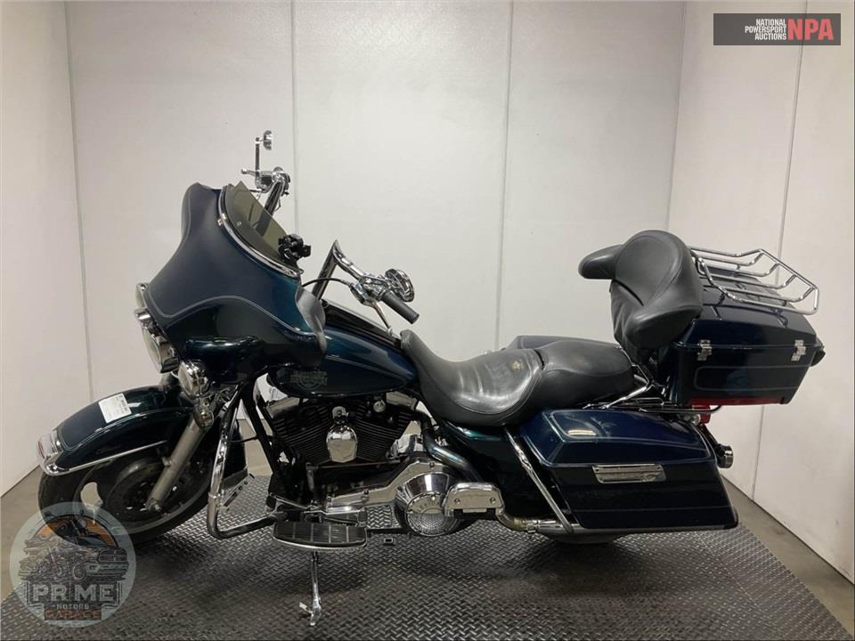 2001 Harley-Davidson FLHTC ELECTRA GLIDE CLASSIC — фото 3