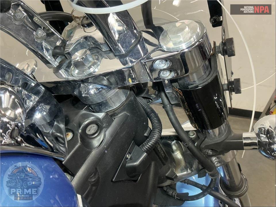 2011 Yamaha XV19CSAL/C RAIDER S BLUE — фото 28
