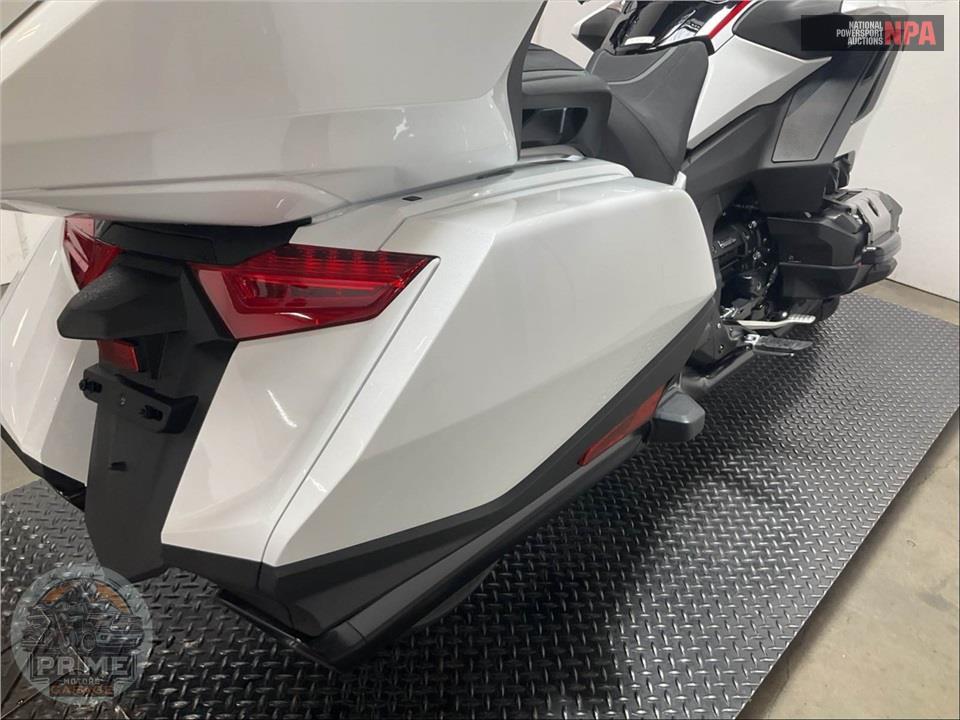 2024 Honda GL1800D GOLDWING TOUR DCT — фото 14