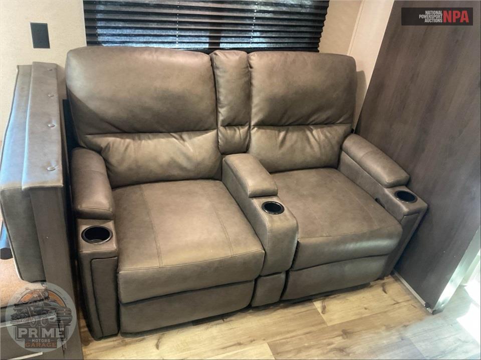 2022 Grand Design Recreational Vehicles M-260RB - TRANSCEND XPLOR SERIES — фото 11
