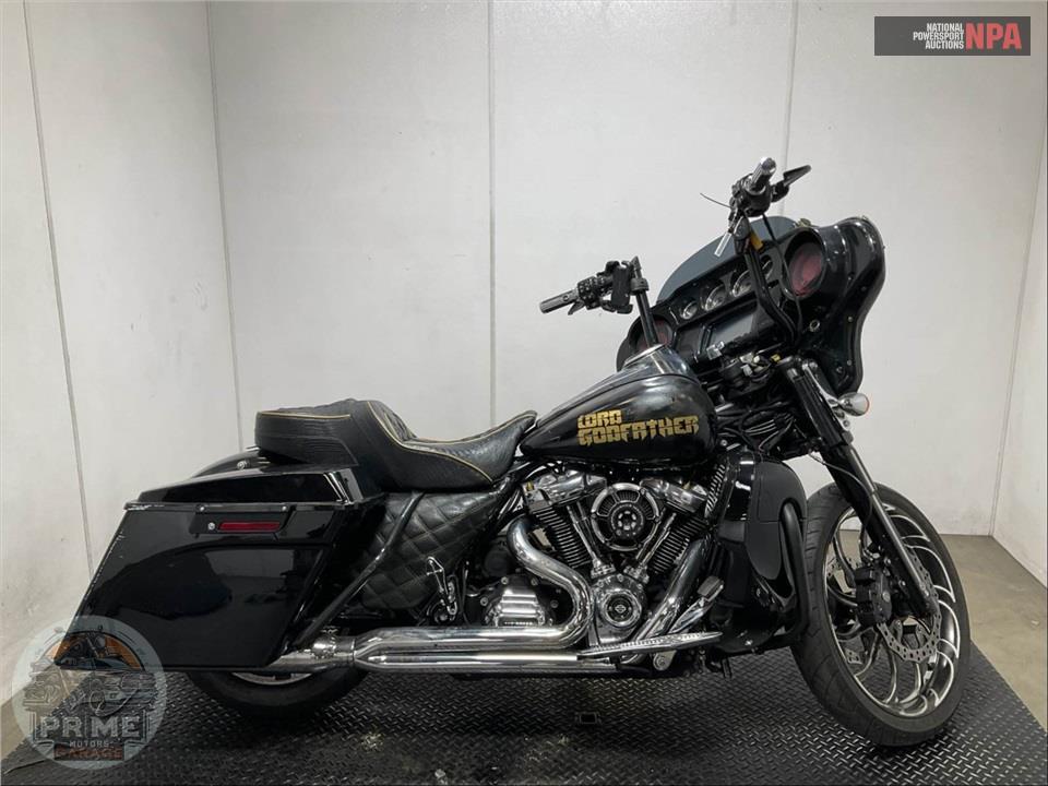 2017 Harley-Davidson FLHXS STREET GLIDE SPECIAL — фото 1