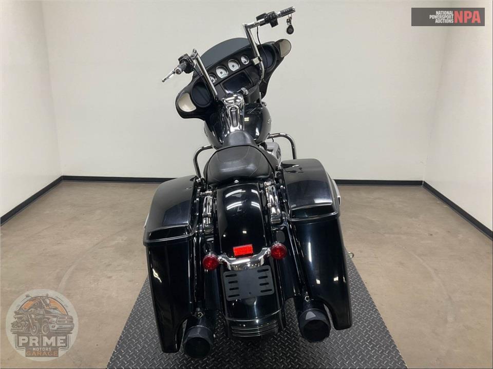 2020 Harley-Davidson FLHX STREET GLIDE — фото 4