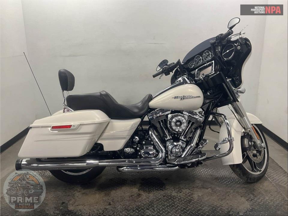 2014 Harley-Davidson FLHXS STREET GLIDE — фото 1