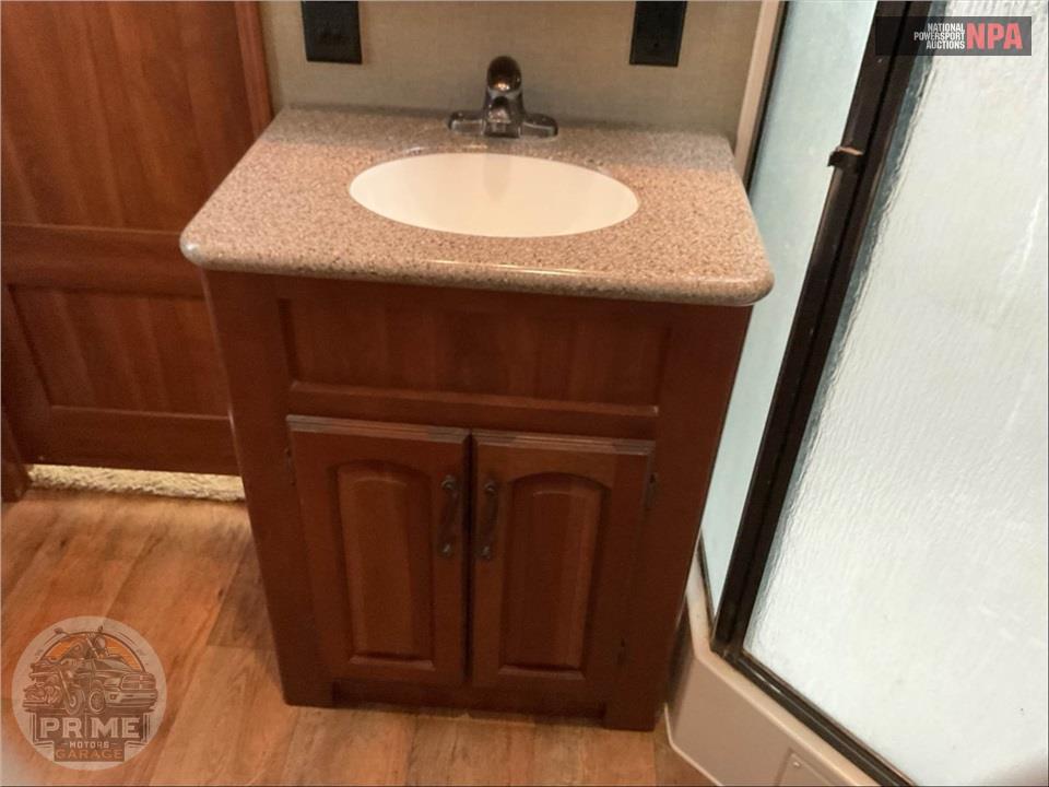 2015 Keystone Rv M-3750 FL - MONTANA FIFTH WHEEL SERIES — фото 16