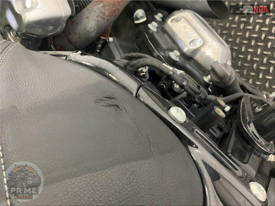 2020 Harley-Davidson FLSL SOFTAIL SLIM — фото 32