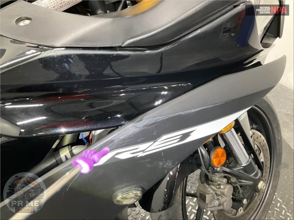 2019 Yamaha YZF-R3 — фото 17