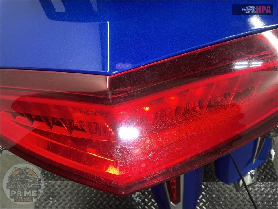 2013 Victory Motorcycles CROSS COUNTRY TOUR BLUE — фото 27
