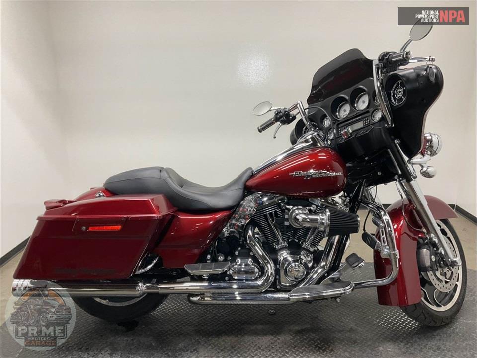 2010 Harley-Davidson FLHX STREET GLIDE — фото 1