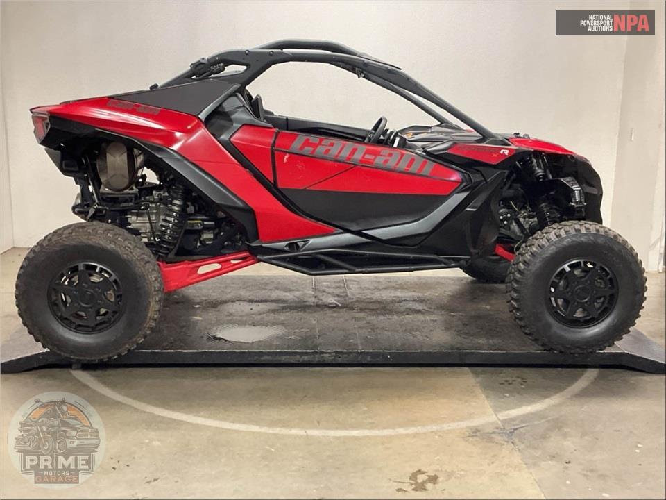 2024 Can-Am MAVERICK R X — фото 1