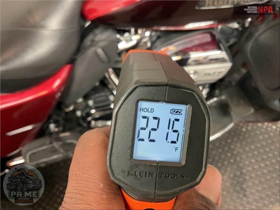 2018 Harley-Davidson FLHTCUTG TRI GLIDE ULTRA — фото 9