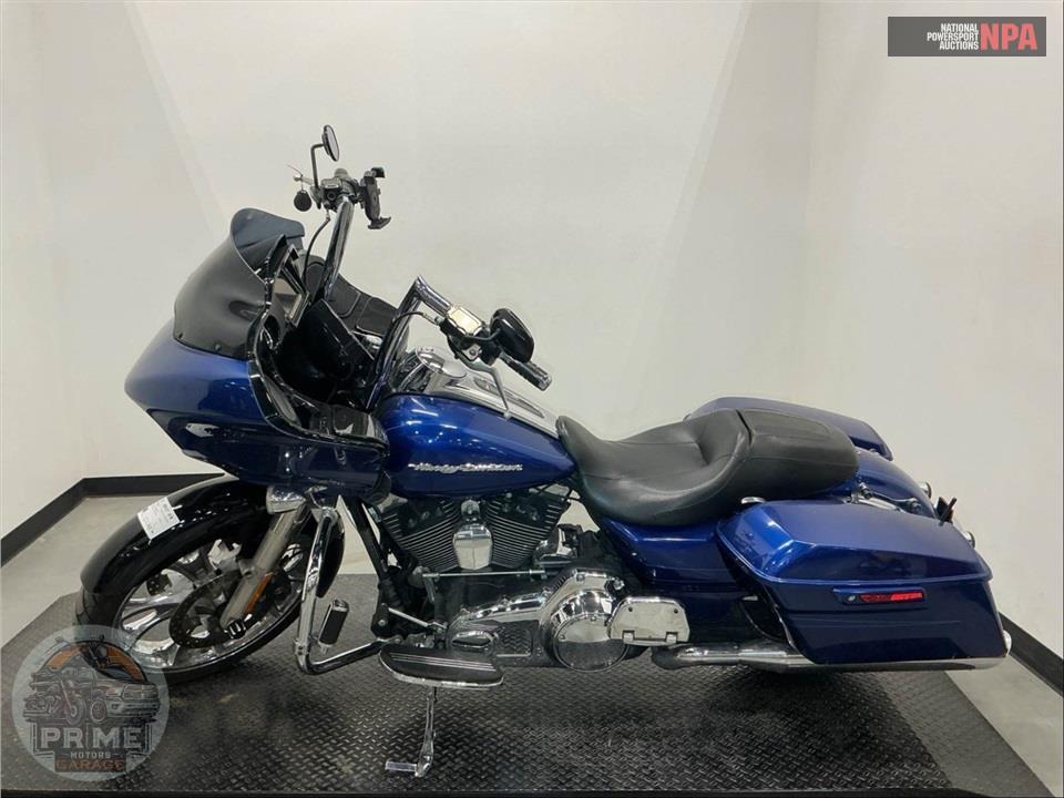 2015 Harley-Davidson FLTRXS ROAD GLIDE SPECIAL — фото 3