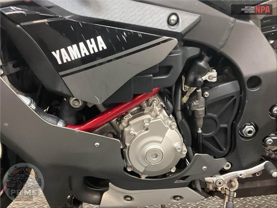 2015 Yamaha YZF-R1 — фото 7