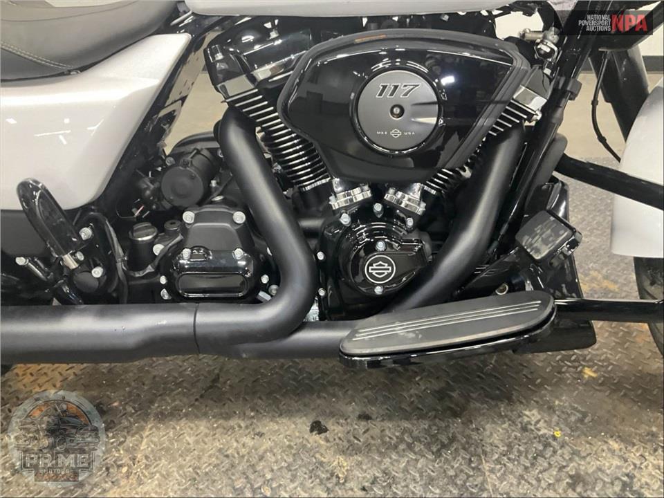 2025 Harley-Davidson FLTRX ROAD GLIDE — фото 6