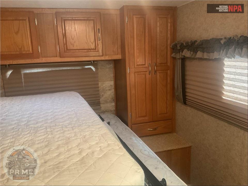 2007 Coachmen M-3130 IS-FORD (**) - FREELANDER SERIES — фото 23
