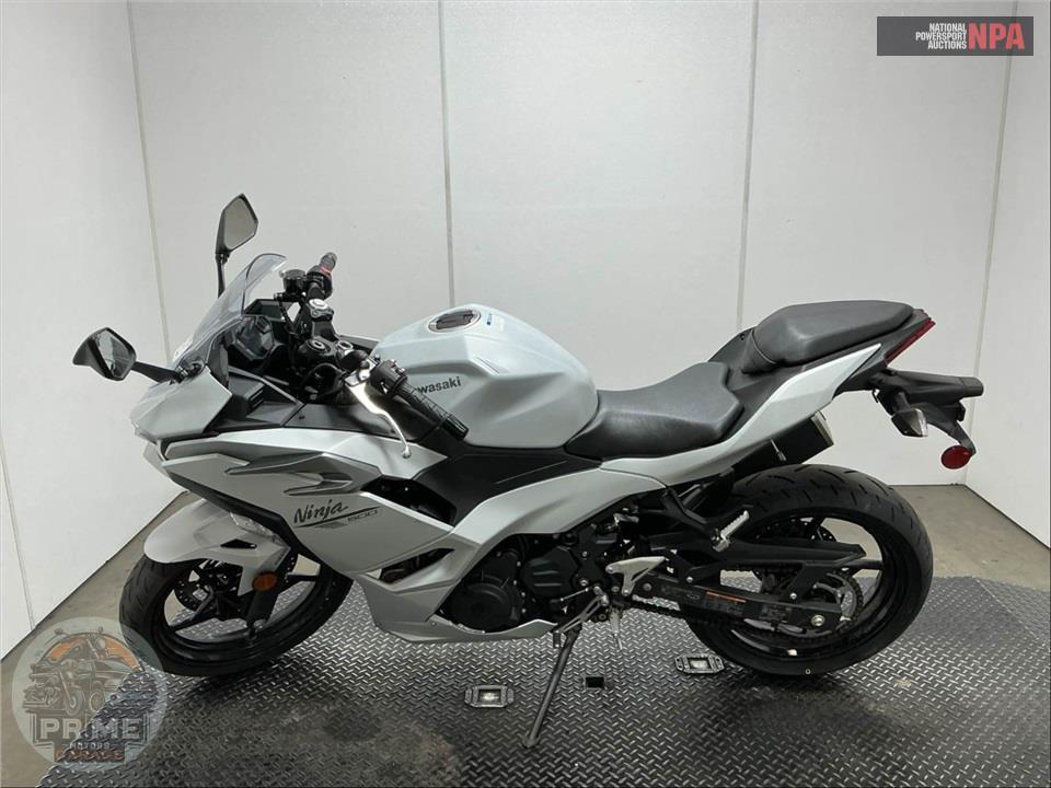 2025 Kawasaki EX500GSFNL NINJA 500 (ABS) — фото 3