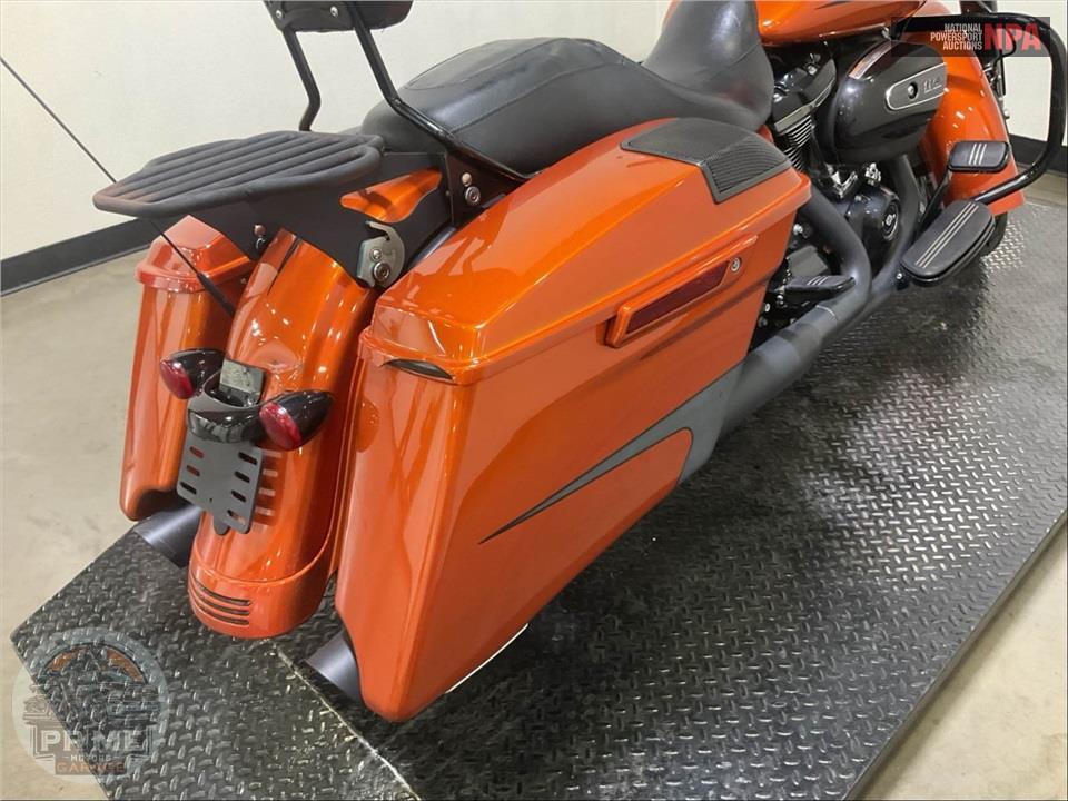 2019 Harley-Davidson FLHXS STREET GLIDE SPECIAL — фото 28