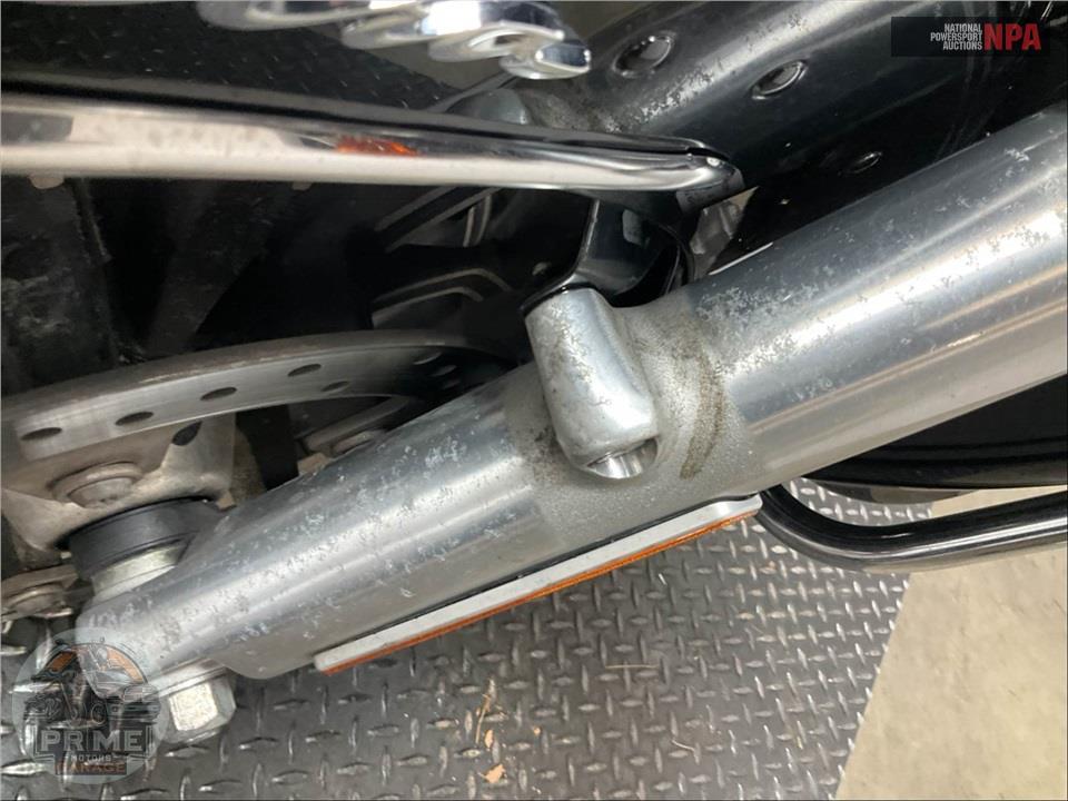 2019 Harley-Davidson FLHTCU ELECTRA GLIDE ULTRA CLASSIC — фото 36