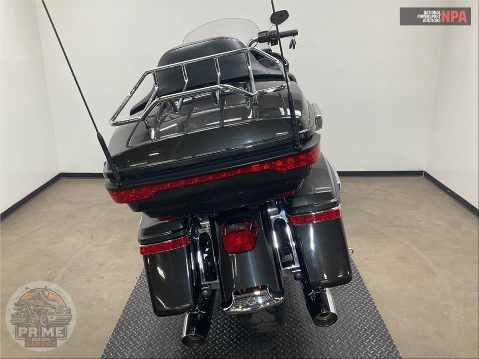 2019 Harley-Davidson FLTRU ROAD GLIDE ULTRA — фото 4