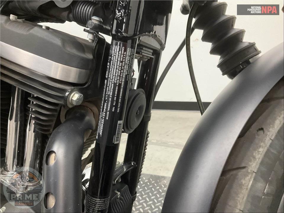 2014 Harley-Davidson XL883N IRON — фото 17