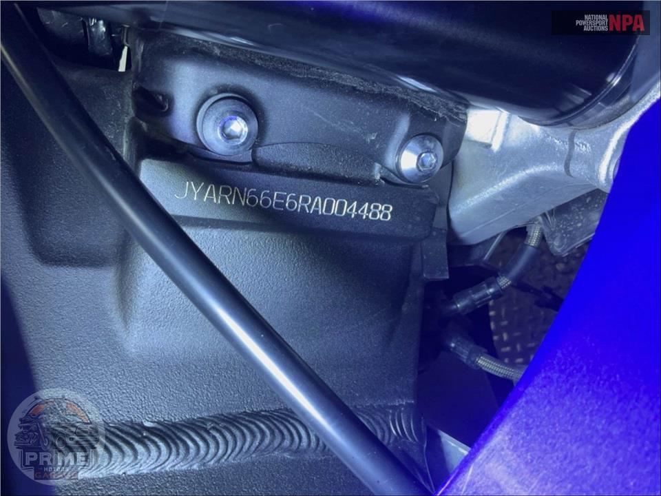 2024 Yamaha YZF-R1 — фото 18