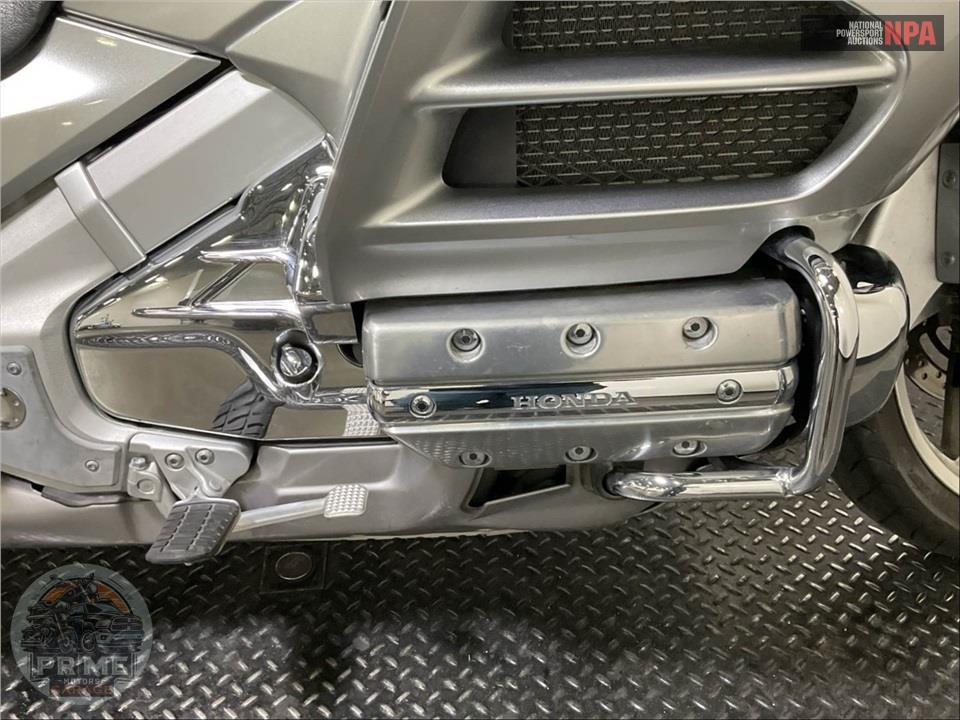 2013 Honda GL18HPMD GOLDWING — фото 6