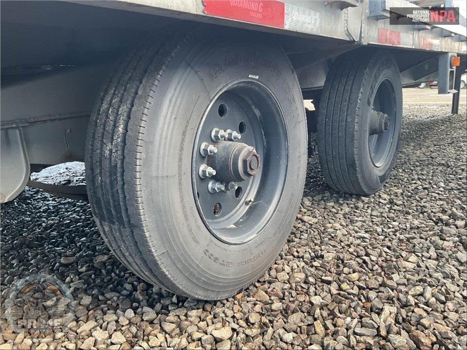 2025 Diamond C Trailers FMAX 210 — фото 8