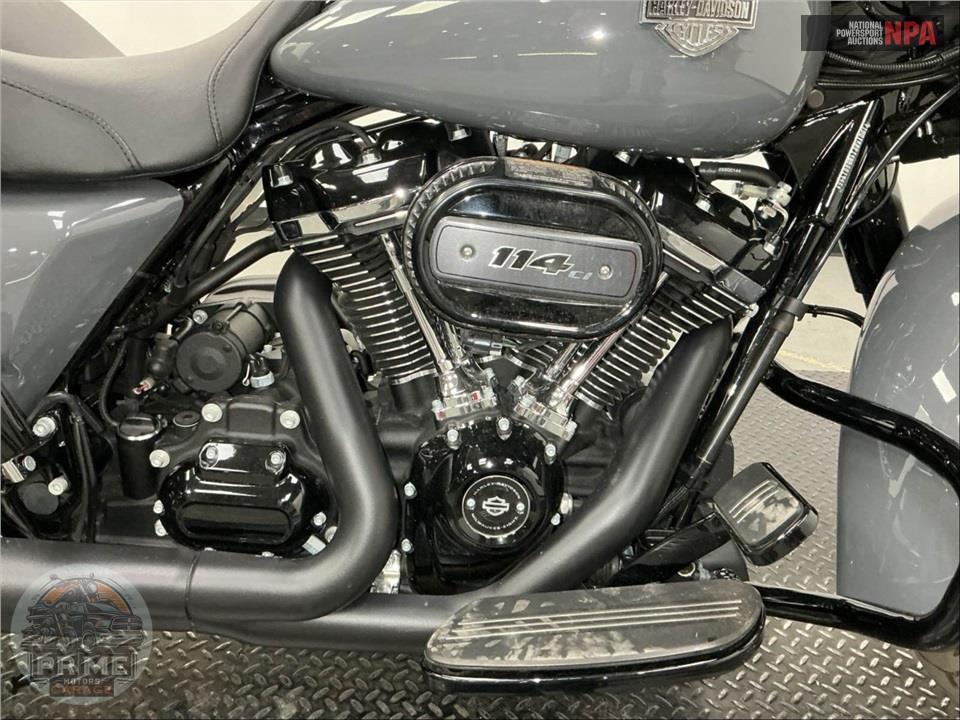 2022 Harley-Davidson FLHXS STREET GLIDE SPECIAL — фото 6