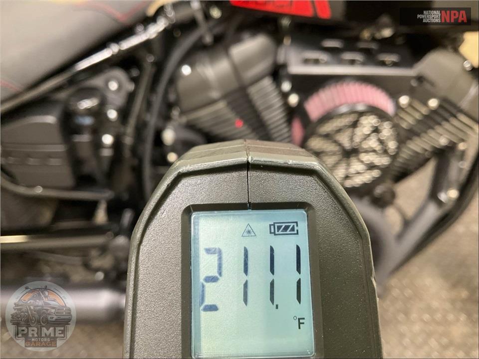 2025 Yamaha BOLT R-SPEC — фото 8