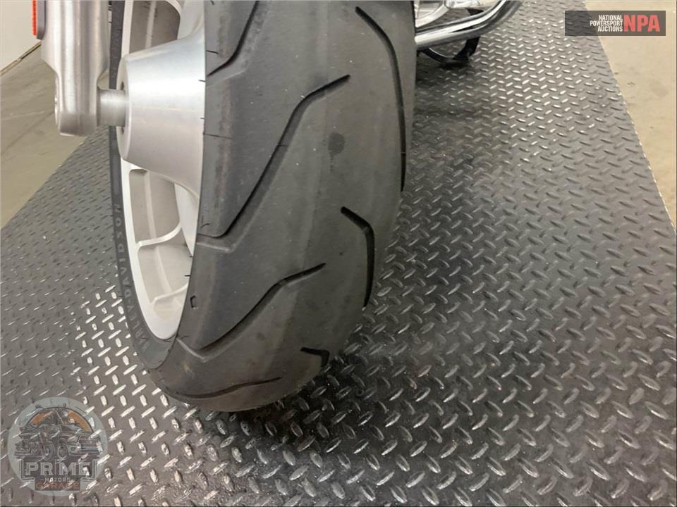 2025 Harley-Davidson FLSTFI SOFTAIL FAT BOY GRAY GHOST — фото 15