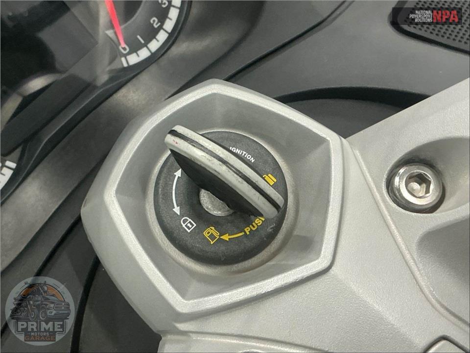 2011 Can-Am SPYDER RT SE5 AUDI&CONVI — фото 10