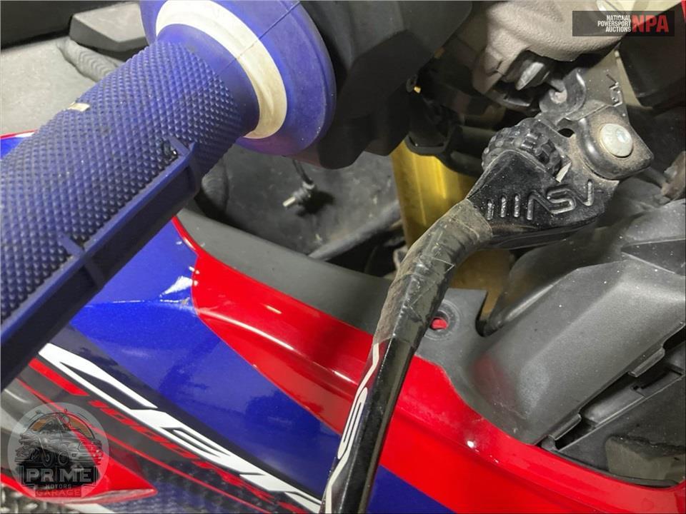 2022 Honda CBR1000RR — фото 30