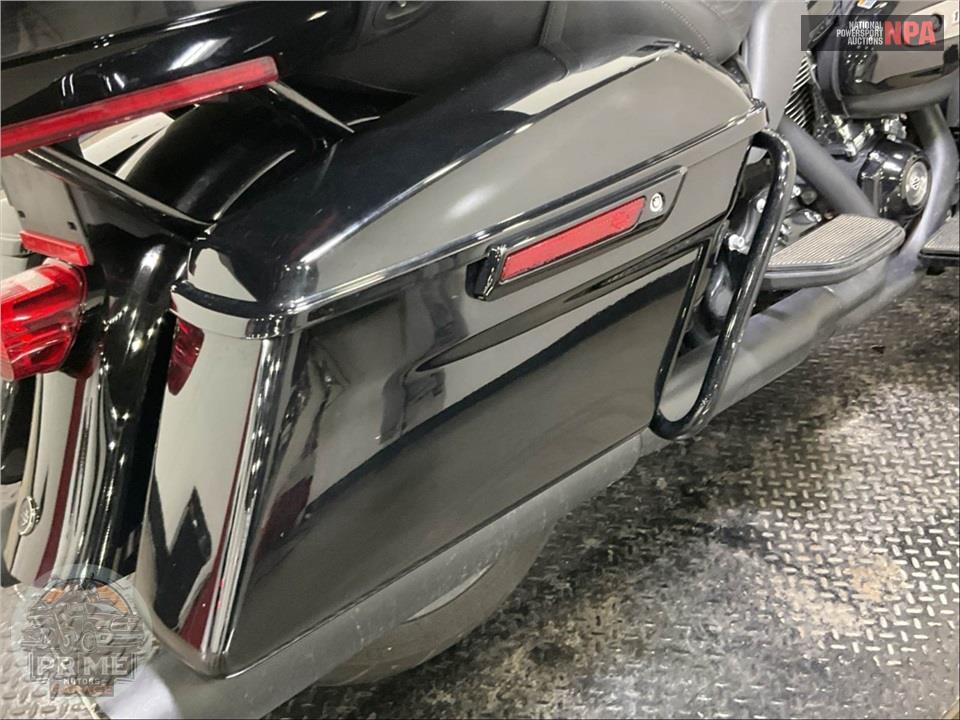 2023 Harley-Davidson FLHTK ELECTRA GLIDE ULTRA LIMITED — фото 23