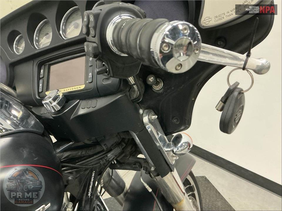 2015 Harley-Davidson FLHXS STREET GLIDE SPECIAL — фото 11