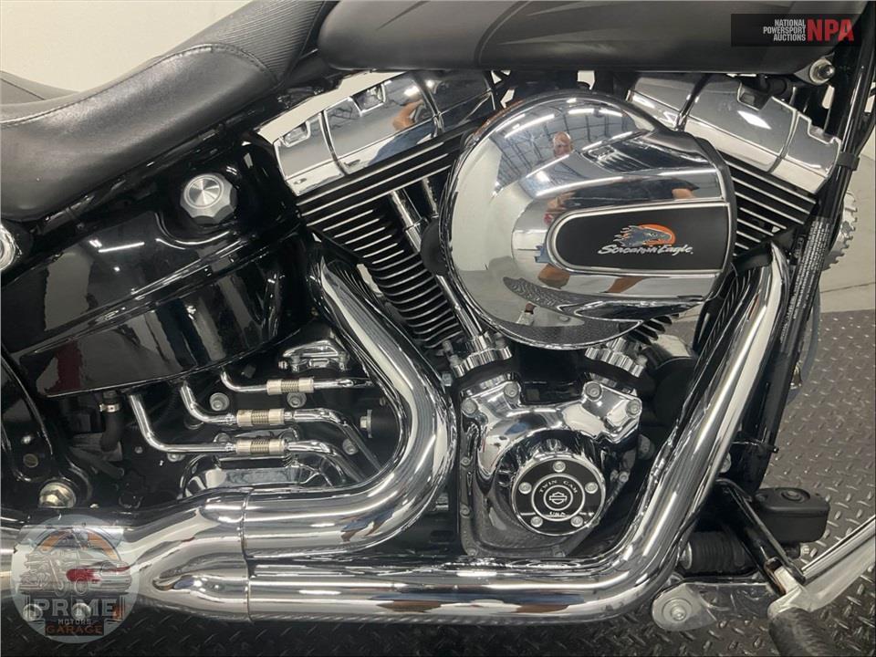 2017 Harley-Davidson FXSB BREAKOUT — фото 6